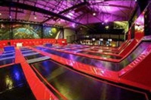 Trampoline Park Cosmic Jump 54